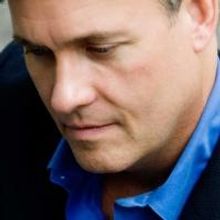 Opera star William Burden Performs at Town Hall Theater